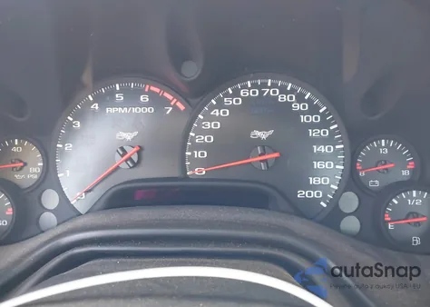 2001 Chevrolet Corvette z USA, uszkodzony, nr VIN 1G1YY22G315129915